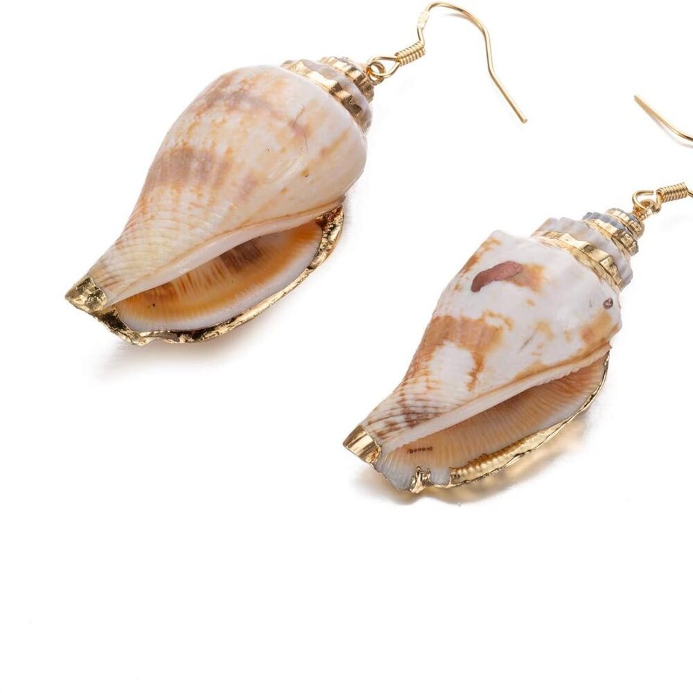 Lightweight Dangle Seashell Earrings With Gold Pl… - image 3
